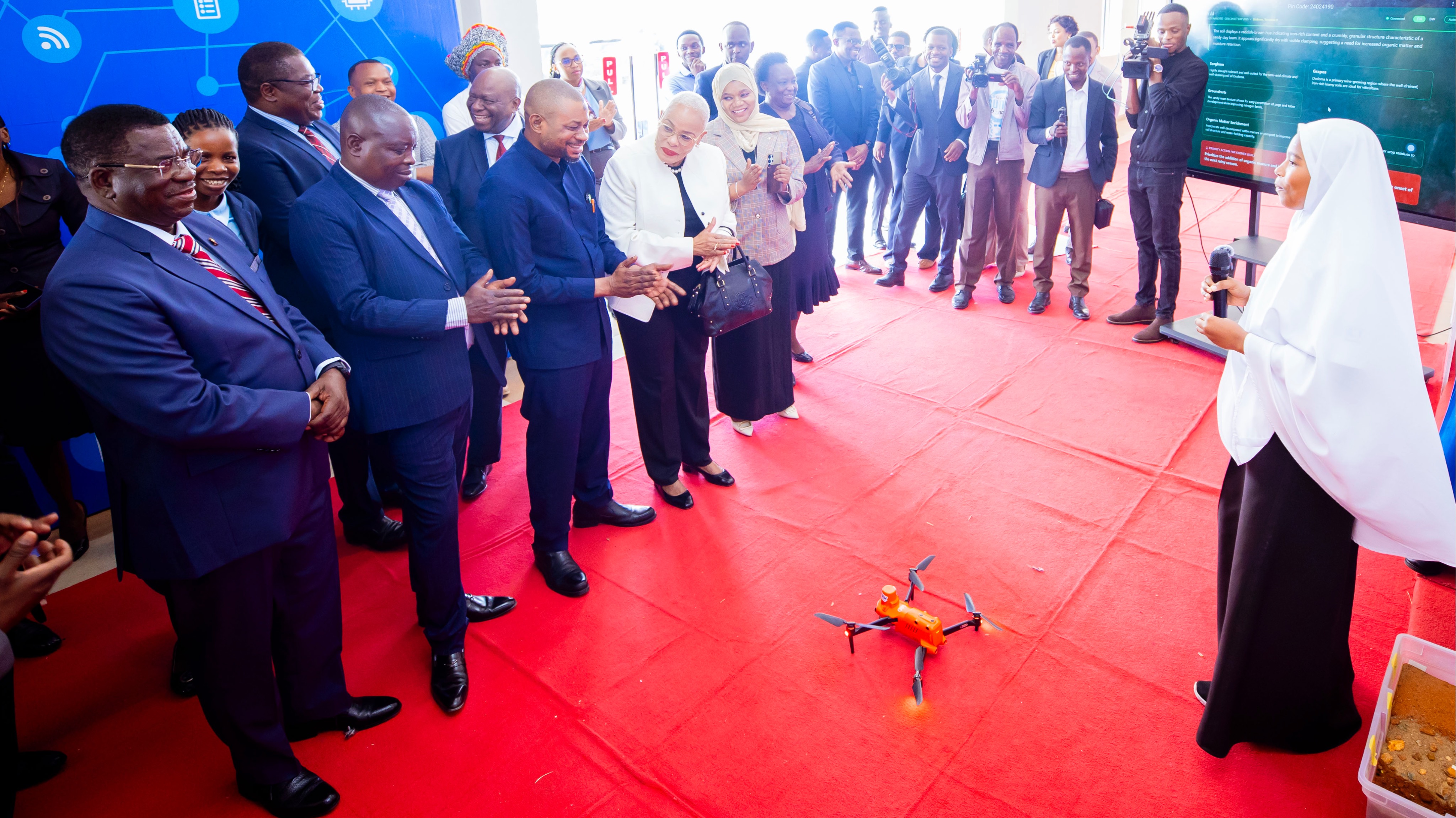 Wizara ya Mawasiliano na Teknolojia ya Habari