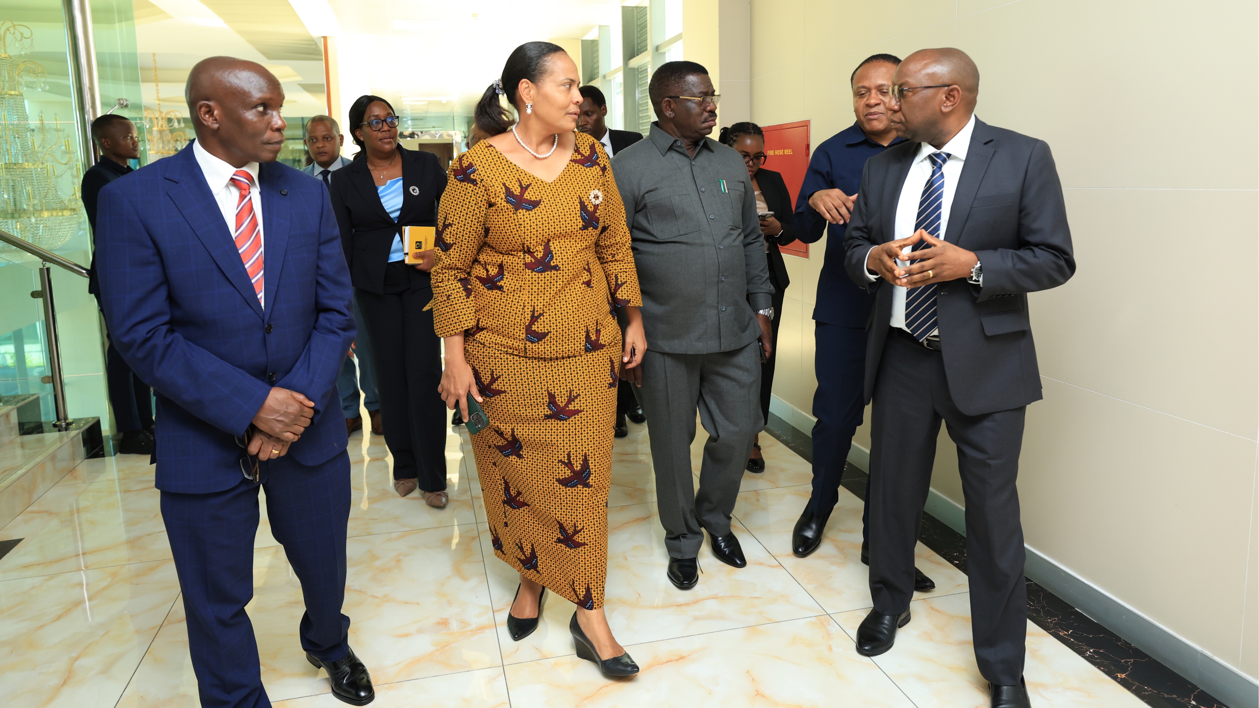 Wizara ya Mawasiliano na Teknolojia ya Habari