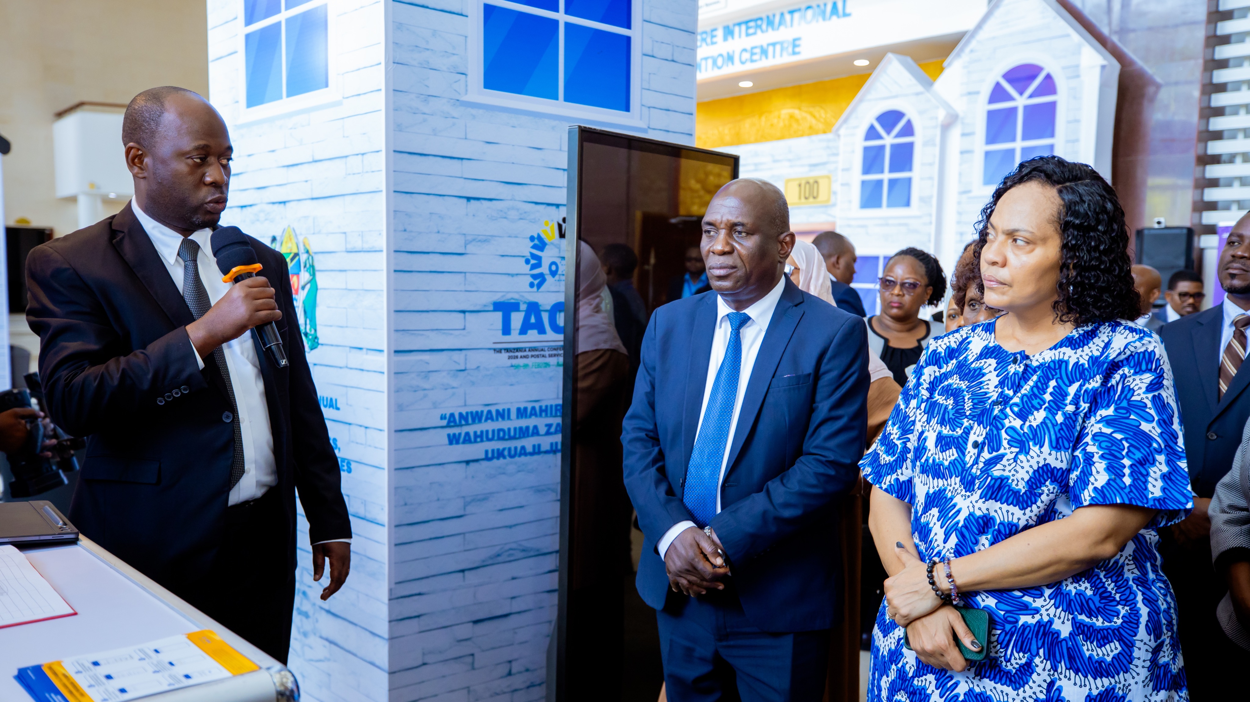 Wizara ya Mawasiliano na Teknolojia ya Habari