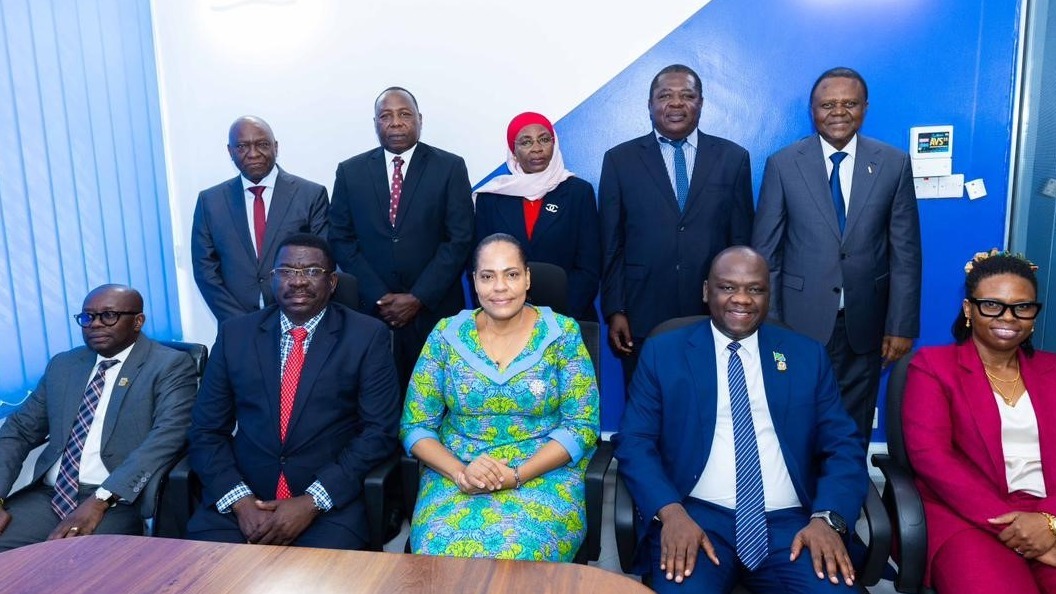 Waziri Kairuki ateta na wenyeviti wa bodi za taasisi zilizopo chini ya Wizara.