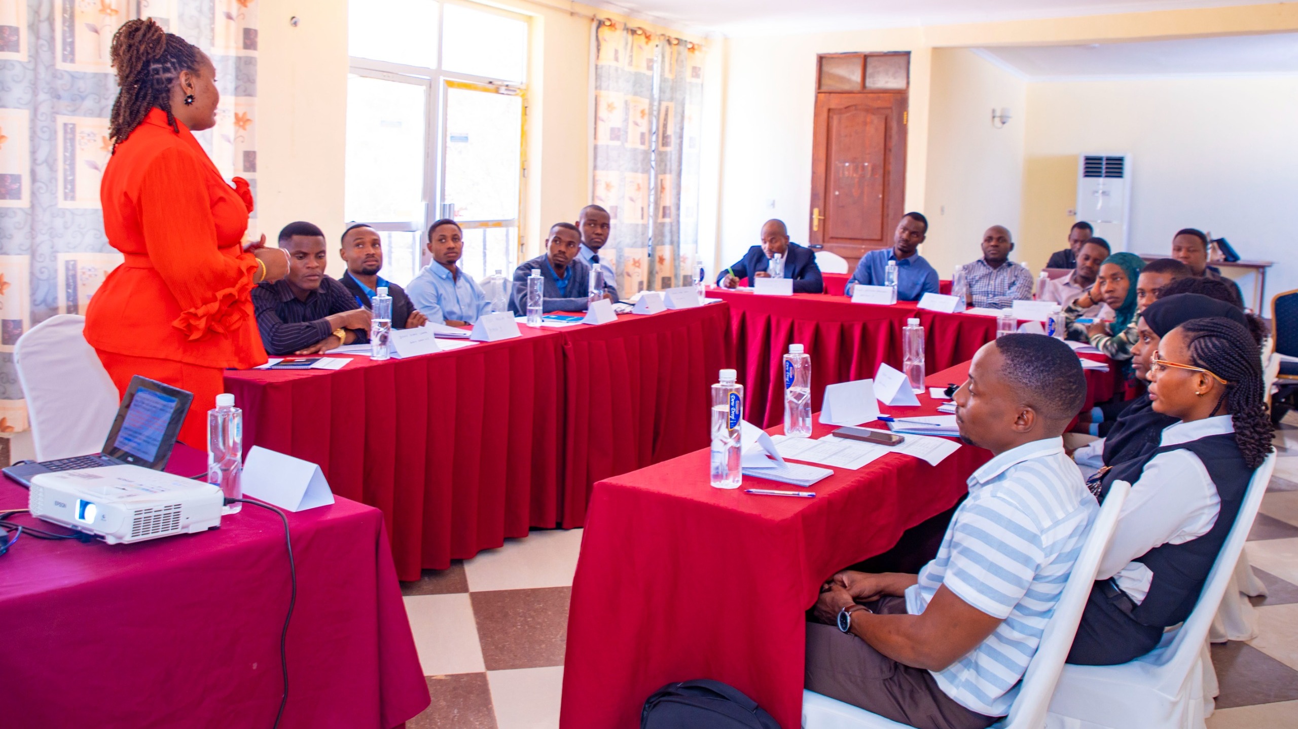 WATUMISHI WAPYA WATAKIWA KUZINGATIA MAADILI NA KUWA WACHAPAKAZI