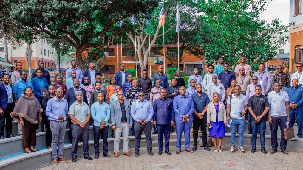 SERIKALI YAENDELEA KUTOA ELIMU JUU YA USALAMA WA MTANDAO JIJINI ARUSHA